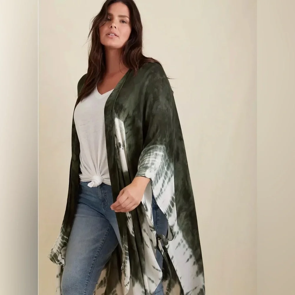 Torrid Tie-Dye Ruana - Picture 2 of 10